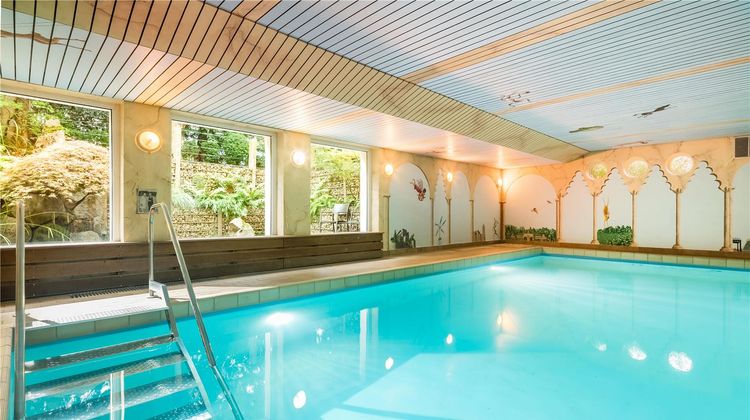 Hotel Azenberg Stuttgart, Sure Hotel Pool