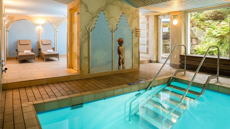 Hotel Azenberg Stuttgart, Sure Hotel Pool