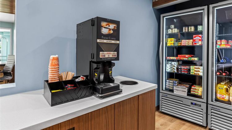 Everhome Suites Ontario Other