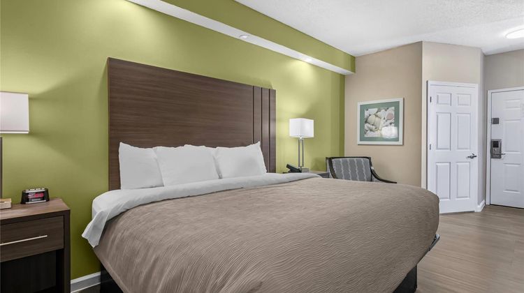 Ormond Beach Inn Room