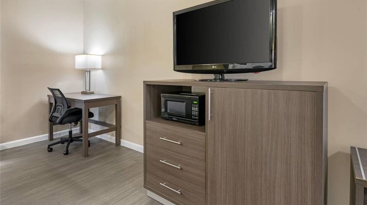 Ormond Beach Inn Suite