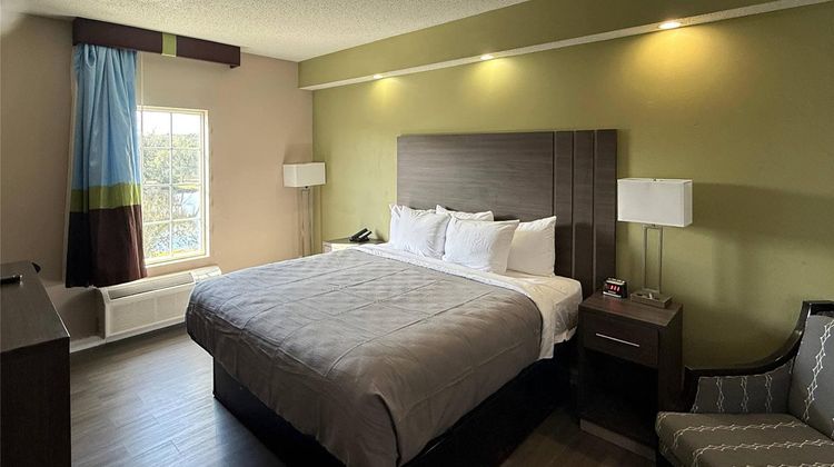 Ormond Beach Inn Room