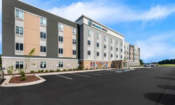Everhome Suites Fayetteville