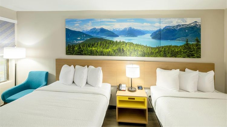 Days Inn & Suites Bossier City Room