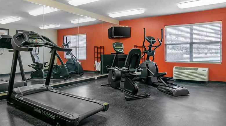 <b>Baymont by Wyndham Auburn Hills South Health</b>. Images powered by <a href="https://iceportal.shijigroup.com/" title="IcePortal" target="_blank">IcePortal</a>.