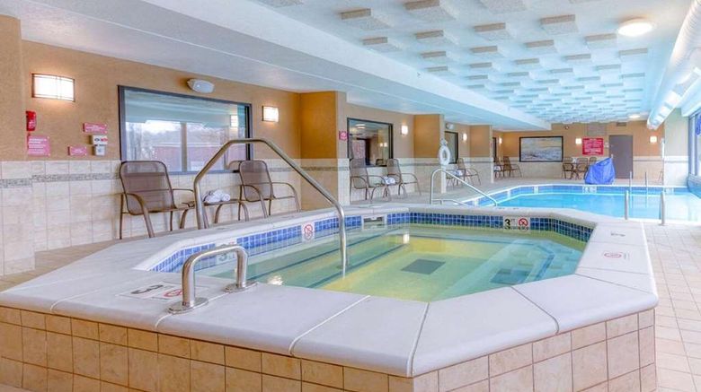 <b>Heritage Inn & Suites St Louis Fenton Pool</b>. Images powered by <a href="https://iceportal.shijigroup.com/" title="IcePortal" target="_blank">IcePortal</a>.
