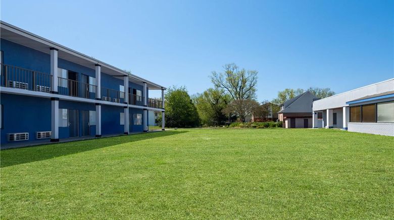 <b>Travelodge by Wyndham Salisbury Other</b>. Images powered by <a href="https://iceportal.shijigroup.com/" title="IcePortal" target="_blank">IcePortal</a>.