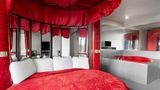 Travelodge by Wyndham Salisbury Suite