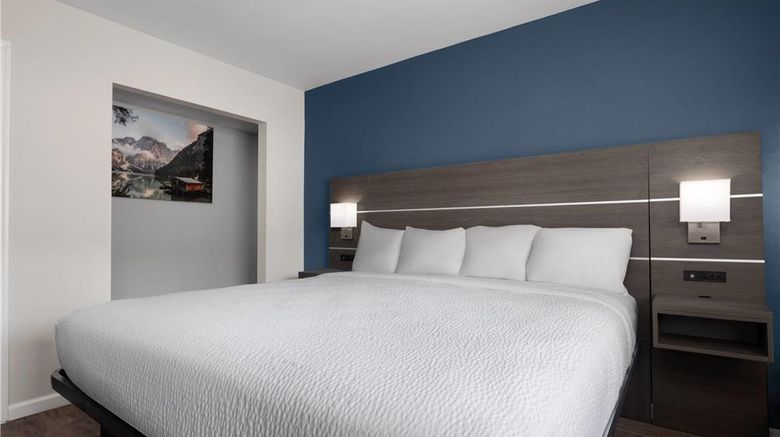 <b>Travelodge by Wyndham Salisbury Room</b>. Images powered by <a href="https://iceportal.shijigroup.com/" title="IcePortal" target="_blank">IcePortal</a>.