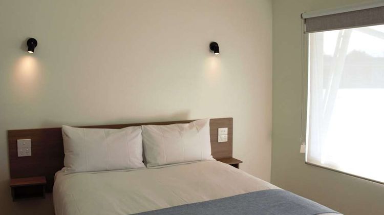 Bayside Inn Room