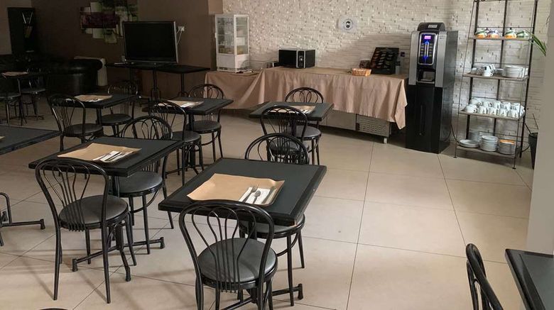 <b>Hotel des Etats Unis Restaurant</b>. Images powered by <a href="https://iceportal.shijigroup.com/" title="IcePortal" target="_blank">IcePortal</a>.
