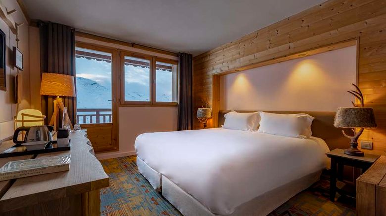 <b>Chalet Hotel Kaya Room</b>. Images powered by <a href="https://iceportal.shijigroup.com/" title="IcePortal" target="_blank">IcePortal</a>.
