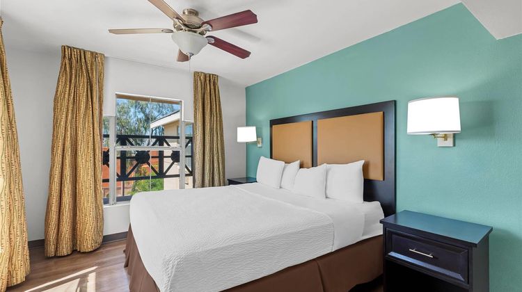 MainStay Suites Las Vegas Flamingo Suite