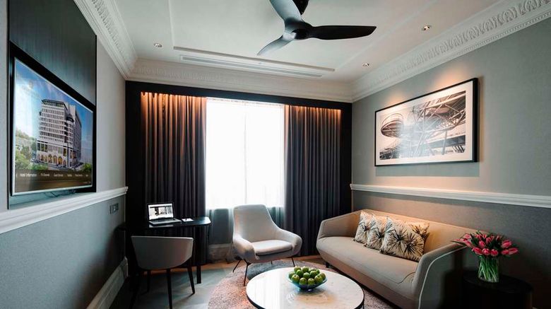 <b>Grand Park City Hall Suite</b>. Images powered by <a href="https://iceportal.shijigroup.com/" title="IcePortal" target="_blank">IcePortal</a>.