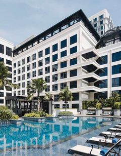 Grand Park City Hall