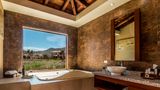 <b>El Cielo Winery & Resort Room</b>. Images powered by <a href="https://iceportal.shijigroup.com/" title="IcePortal" target="_blank">IcePortal</a>.