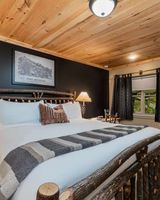 Alpine Lodge