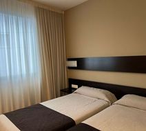 Hotel Cross Elorz Room