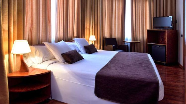 HLG City Park Pelayo Hotel Room