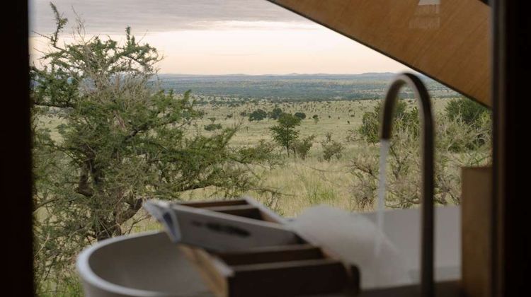 Seronera Wildlife Lodge Room