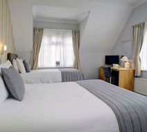 Best Western Reading Calcot Hotel Room