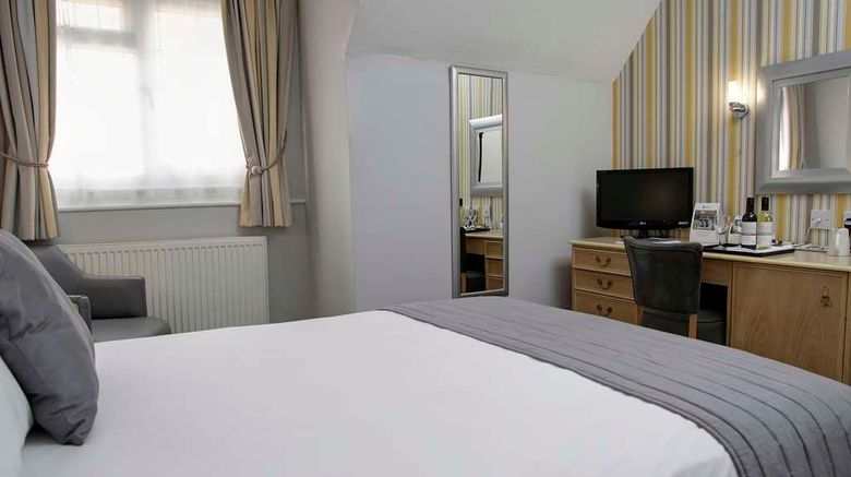<b>Best Western Reading Calcot Hotel Room</b>. Images powered by <a href="https://iceportal.shijigroup.com/" title="IcePortal" target="_blank">IcePortal</a>.