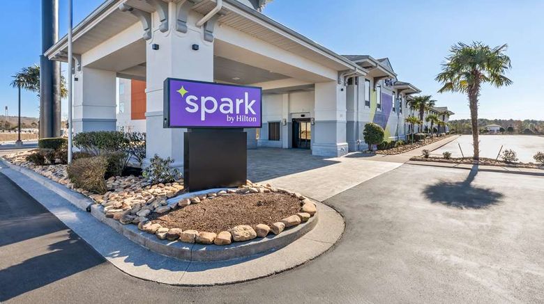 <b>Spark by Hilton Calhoun Exterior</b>. Images powered by <a href="https://iceportal.shijigroup.com/" title="IcePortal" target="_blank">IcePortal</a>.