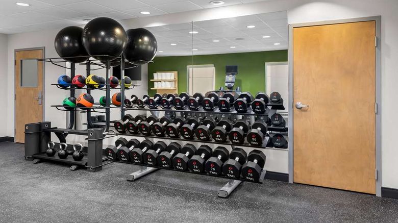 <b>Spark by Hilton Calhoun Health</b>. Images powered by <a href="https://iceportal.shijigroup.com/" title="IcePortal" target="_blank">IcePortal</a>.