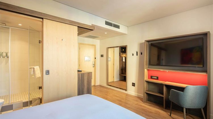 Hampton by Hilton Sandton Grayston Other