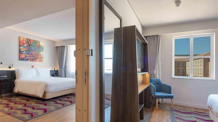 Hampton by Hilton Sandton Grayston Other