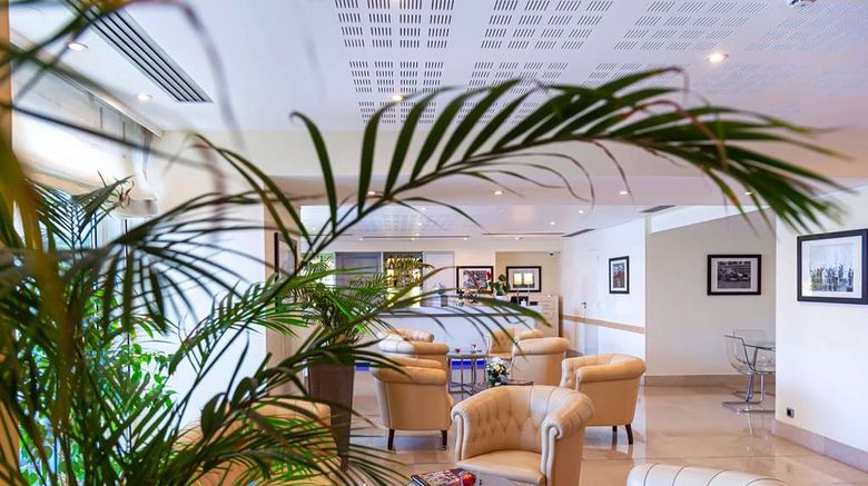 <b>Hotel Port Palace Lobby</b>. Images powered by <a href="https://iceportal.shijigroup.com/" title="IcePortal" target="_blank">IcePortal</a>.