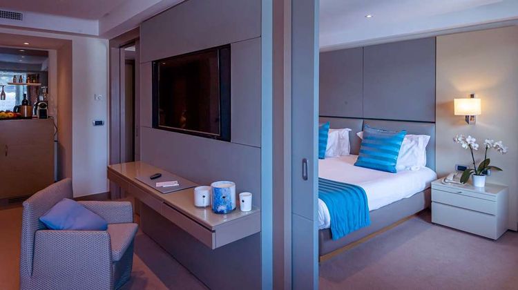 Hotel Port Palace Suite