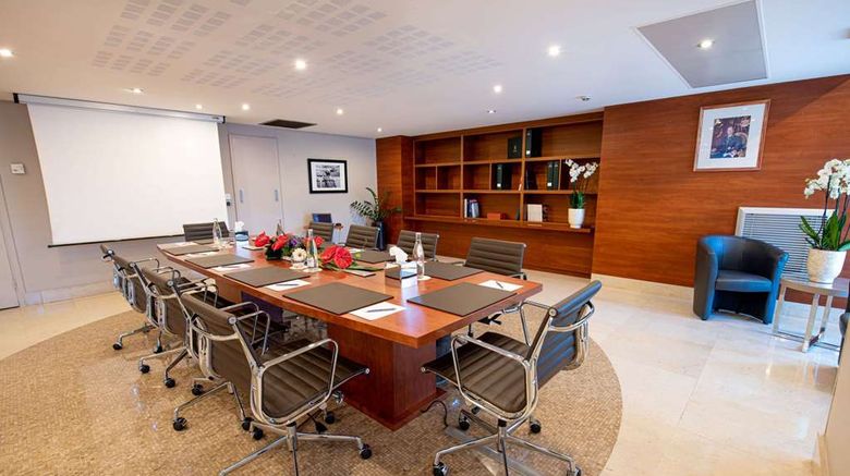 <b>Hotel Port Palace Meeting</b>. Images powered by <a href="https://iceportal.shijigroup.com/" title="IcePortal" target="_blank">IcePortal</a>.