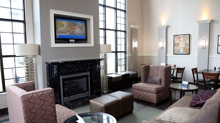 Americas Best Value Inn Monroe Lobby