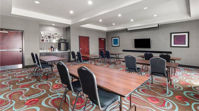<b>Quality Inn & Suites Pearsall Meeting</b>. Images powered by <a href="https://iceportal.shijigroup.com/" title="IcePortal" target="_blank">IcePortal</a>.