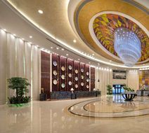 Longyatt Hotel Lobby