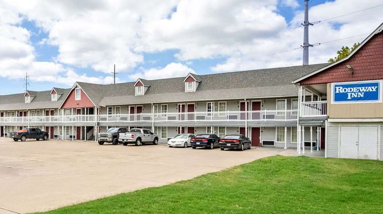 <b>Rodeway Inn Waco Downtown near University Exterior</b>. Images powered by <a href="https://iceportal.shijigroup.com/" title="IcePortal" target="_blank">IcePortal</a>.