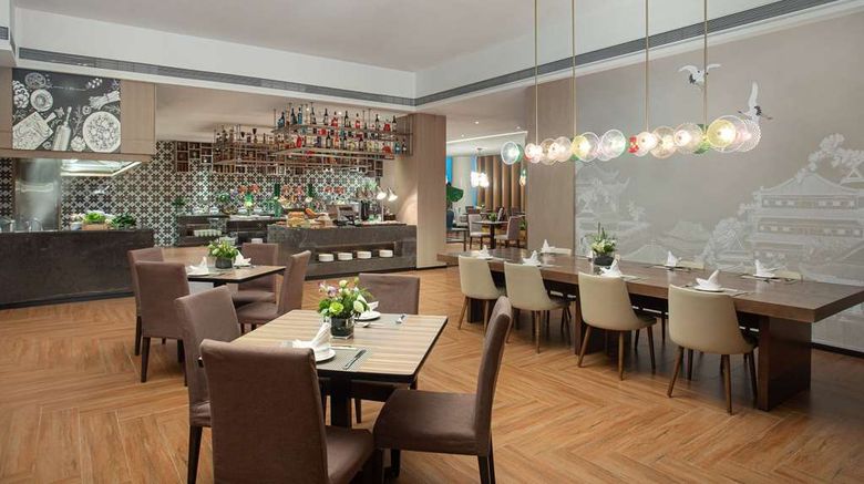<b>Wyndham Garden Haikou Meilan Restaurant</b>. Images powered by <a href="https://iceportal.shijigroup.com/" title="IcePortal" target="_blank">IcePortal</a>.