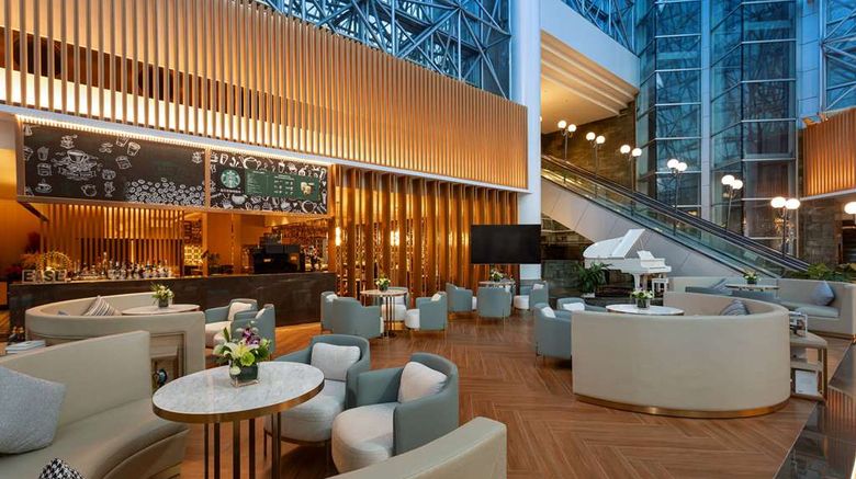 <b>Wyndham Garden Haikou Meilan Lobby</b>. Images powered by <a href="https://iceportal.shijigroup.com/" title="IcePortal" target="_blank">IcePortal</a>.