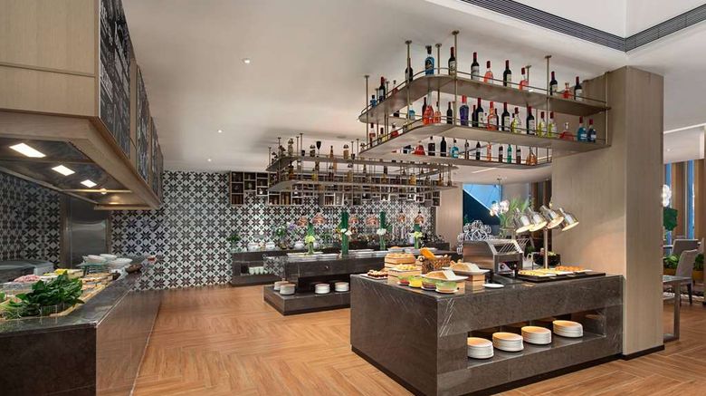 <b>Wyndham Garden Haikou Meilan Restaurant</b>. Images powered by <a href="https://iceportal.shijigroup.com/" title="IcePortal" target="_blank">IcePortal</a>.