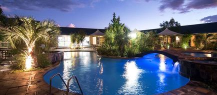Arebbusch Travel Lodge Exterior