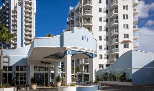 Bel Air on Broadbeach Exterior