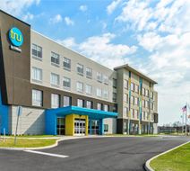 Tru by Hilton Hagerstown Exterior