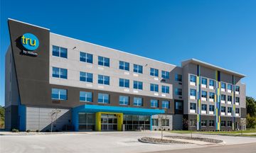 Tru by Hilton Battle Creek