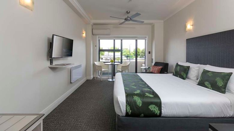 <b>Quest Napier Serviced Apartments Suite</b>. Images powered by <a href="https://iceportal.shijigroup.com/" title="IcePortal" target="_blank">IcePortal</a>.