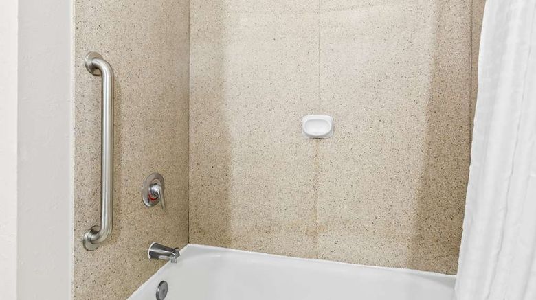 <b>Sonesta Essential Beaumont Room</b>. Images powered by <a href="https://iceportal.shijigroup.com/" title="IcePortal" target="_blank">IcePortal</a>.