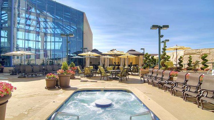 Atlantis Casino Resort Spa Pool