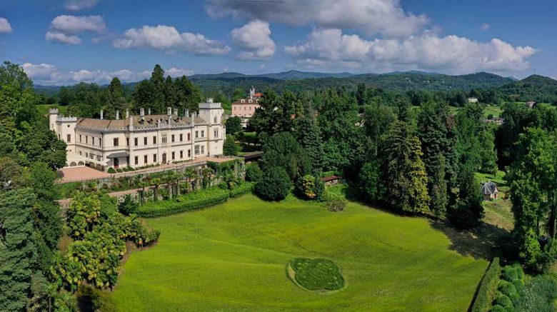<b>Castello dal Pozzo Exterior</b>. Images powered by <a href="https://iceportal.shijigroup.com/" title="IcePortal" target="_blank">IcePortal</a>.