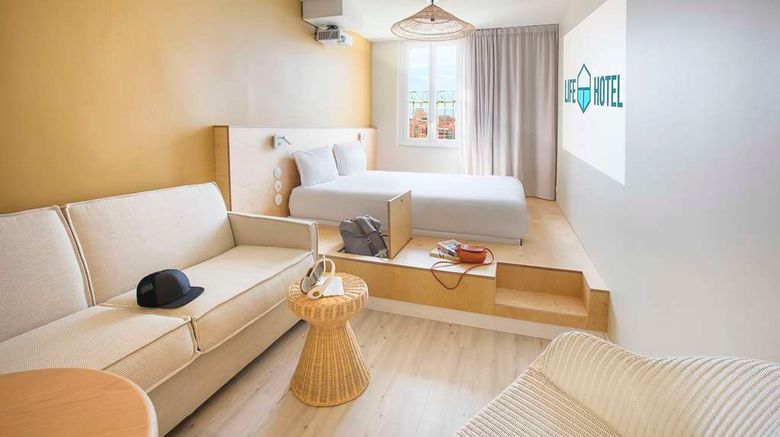 <b>Hotel Alize Marseille Vieux Port Room</b>. Images powered by <a href="https://iceportal.shijigroup.com/" title="IcePortal" target="_blank">IcePortal</a>.