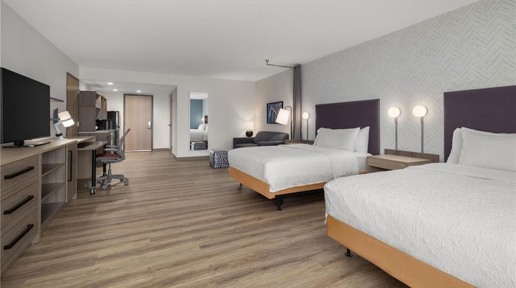 Home2 Suites by Hilton Muncie Room